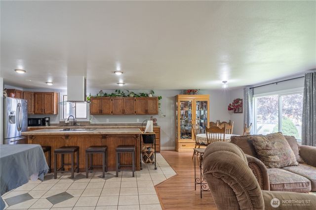 3095 Road E.5 NE, Moses Lake, WA 98837