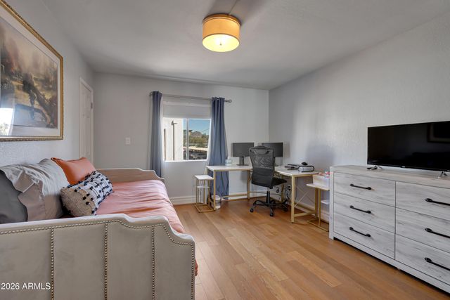 3825 E CAMELBACK Road 218, Phoenix, AZ 85018