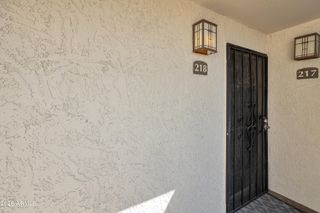 3825 E CAMELBACK Road 218, Phoenix, AZ 85018