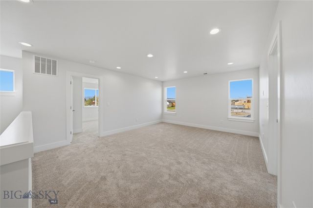 803 Spaniel Lane, Belgrade, MT 59714