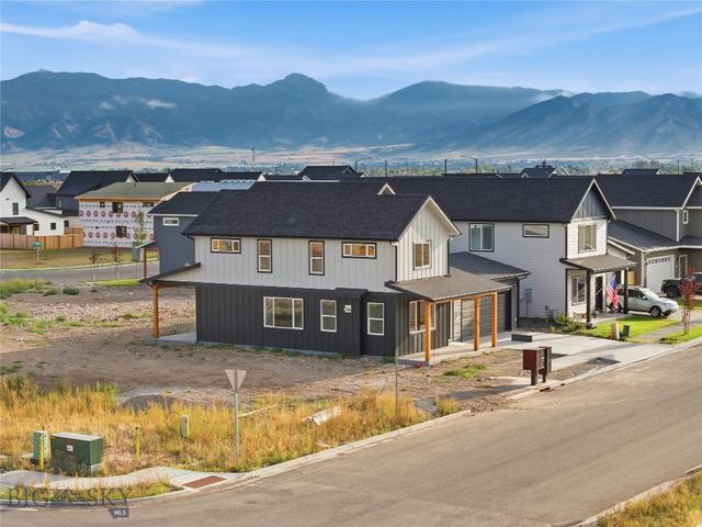 803 Spaniel Lane, Belgrade, MT 59714