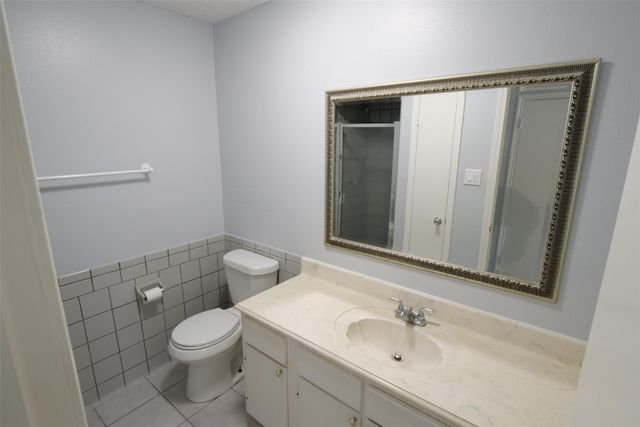 19403 Long Lake, Houston, TX 77084