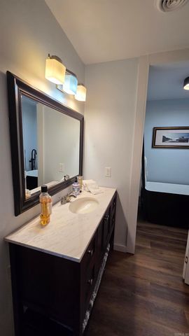 135 Hillview Dr Apt 25, Fairfield Bay, AR 72088