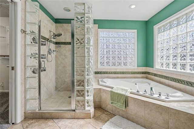 3501 W 132nd Street, Leawood, KS 66209