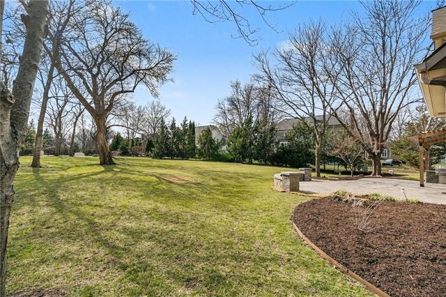 3501 W 132nd Street, Leawood, KS 66209