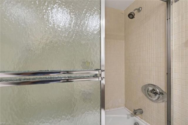 7320 Glenroie Ave Apt 12K, Norfolk, VA 23505