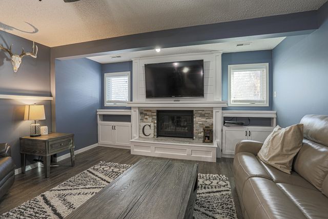 116 ROSEBUD Lane, Council Bluffs, IA 51503