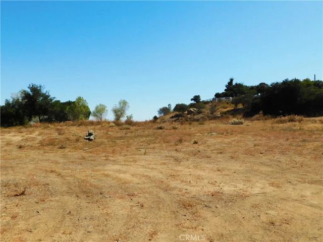 2 S. Main Divide, Lake Elsinore, CA 92530