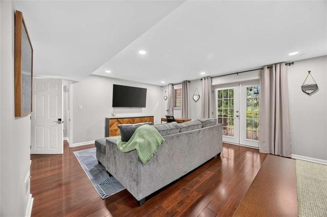 4421 Buckingham Circle, Decatur, GA 30035