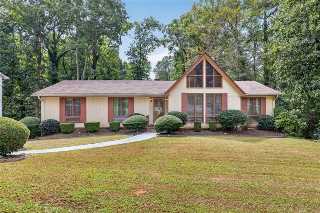 4421 Buckingham Circle, Decatur, GA 30035