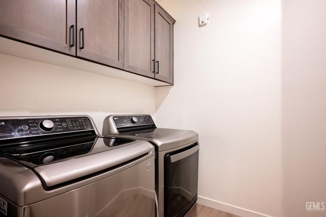 7903 Bandelier Drive, Bakersfield, CA 93313