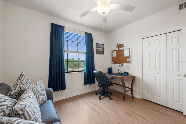 17704 GAWTHROP DR 201, Bradenton, FL 34211