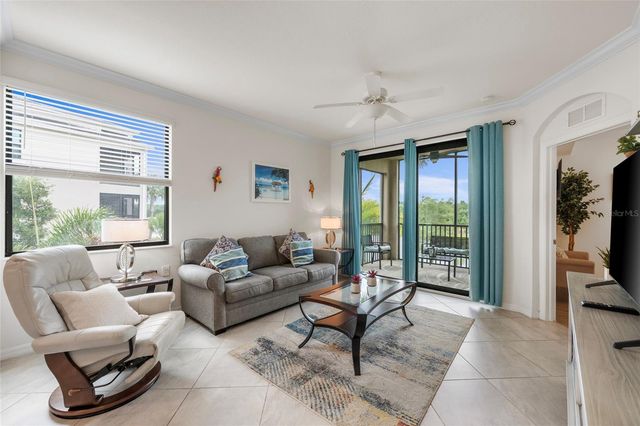 17704 GAWTHROP DR 201, Bradenton, FL 34211