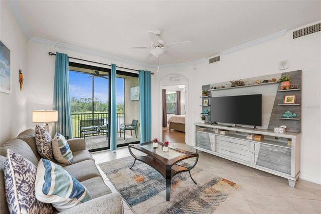 17704 GAWTHROP DR 201, Bradenton, FL 34211