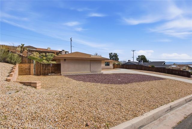 15103 Wilson Court, Apple Valley, CA 92307