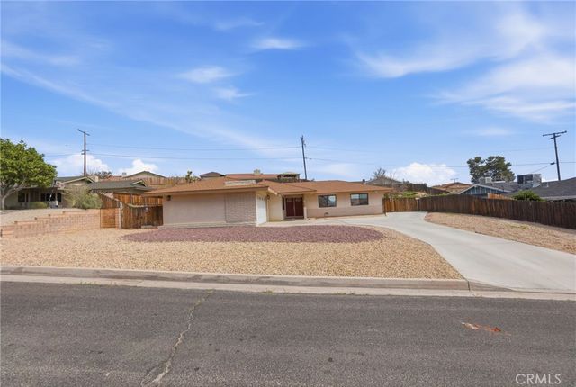 15103 Wilson Court, Apple Valley, CA 92307