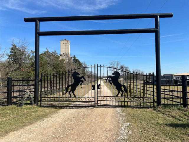 2441 Lcr 486, Mexia, TX 76667