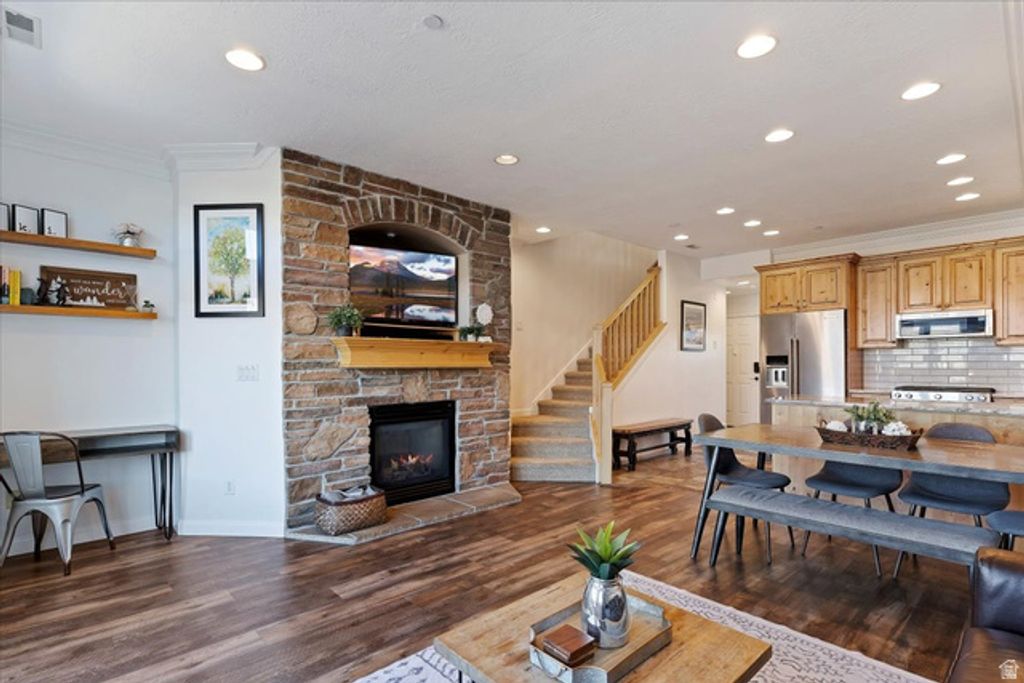 Image 1 of property listing at 6486 E HIGHWAY 39 #39, Huntsville, UT 84317