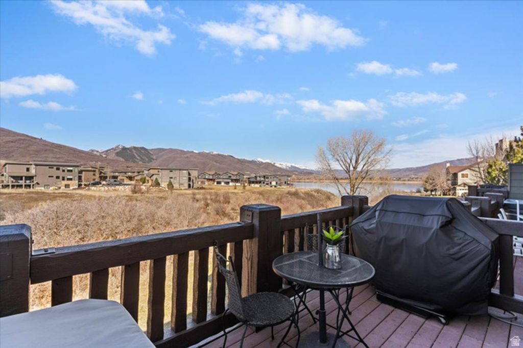 Image 12 of property listing at 6486 E HIGHWAY 39 #39, Huntsville, UT 84317