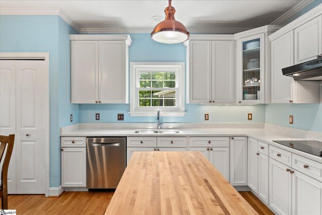 308 Meadow Tree Court, Travelers Rest, SC 29690