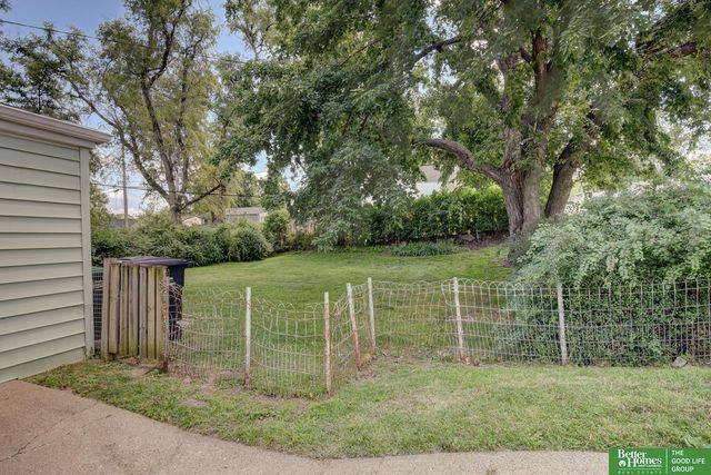 3501 S 67 Street, Omaha, NE 68106