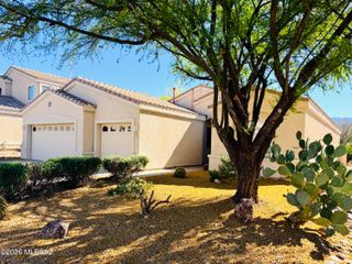 355 W Sacaton Canyon Drive, Oro Valley, AZ 85755