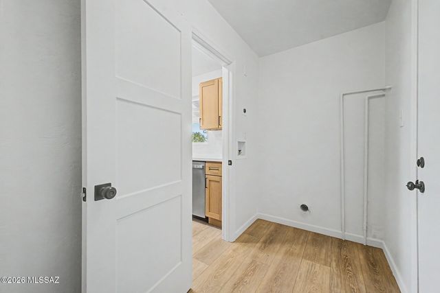 1322 N Rosemont Boulevard, Tucson, AZ 85712