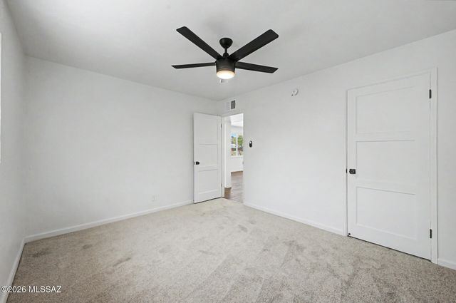 1322 N Rosemont Boulevard, Tucson, AZ 85712