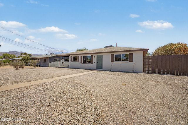 1322 N Rosemont Boulevard, Tucson, AZ 85712