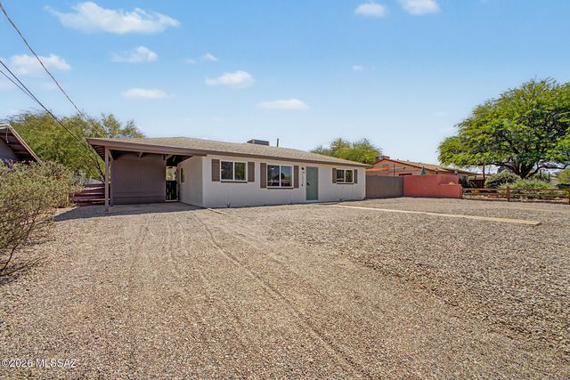 1322 N Rosemont Boulevard, Tucson, AZ 85712