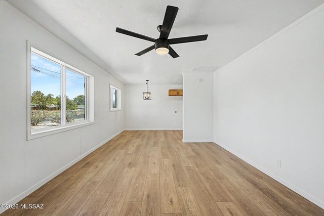 1322 N Rosemont Boulevard, Tucson, AZ 85712