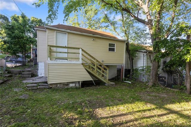 751 Simspon Avenue, Kansas City, KS 66101