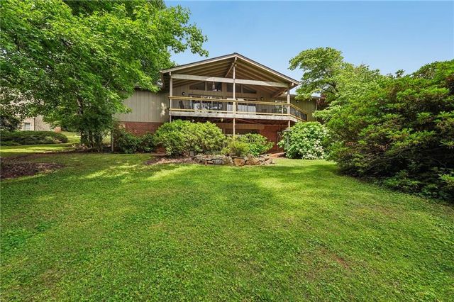 5316 Corsham Court SW, Lilburn, GA 30047