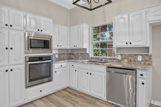 4925 Courtside Drive, Fort Worth, TX 76133