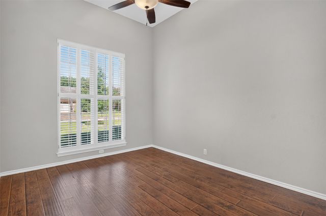 4925 Courtside Drive, Fort Worth, TX 76133