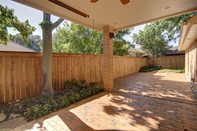 4925 Courtside Drive, Fort Worth, TX 76133