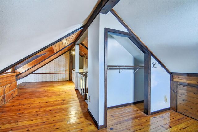 289 Lyon Lake Road, Fredonia Twp, MI 49068