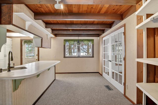 289 Lyon Lake Road, Fredonia Twp, MI 49068