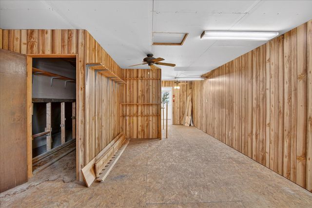 289 Lyon Lake Road, Fredonia Twp, MI 49068