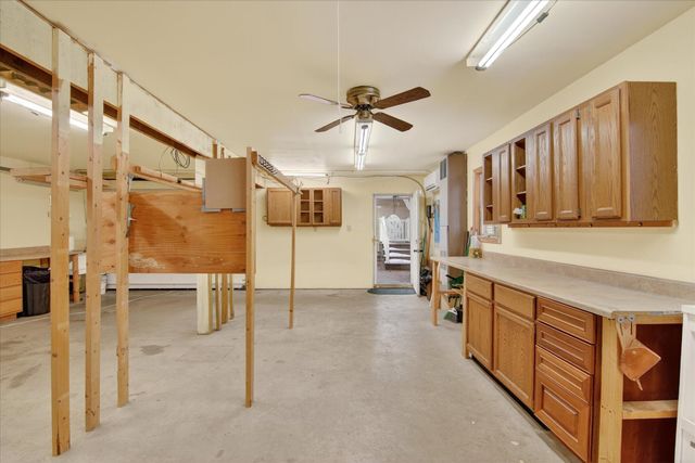 289 Lyon Lake Road, Fredonia Twp, MI 49068