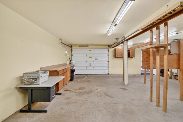 289 Lyon Lake Road, Fredonia Twp, MI 49068