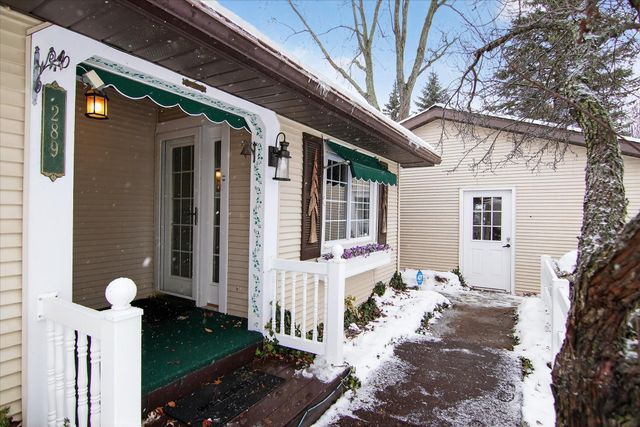 289 Lyon Lake Road, Fredonia Twp, MI 49068