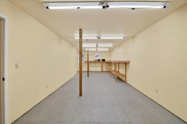 289 Lyon Lake Road, Fredonia Twp, MI 49068