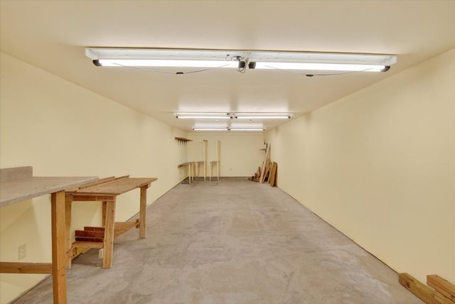 289 Lyon Lake Road, Fredonia Twp, MI 49068