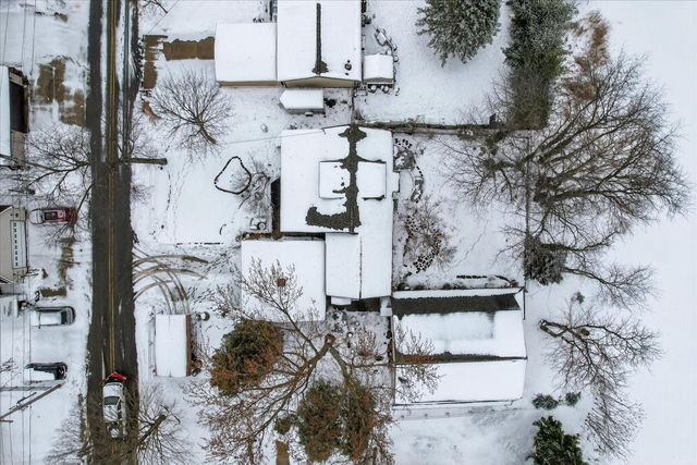 289 Lyon Lake Road, Fredonia Twp, MI 49068