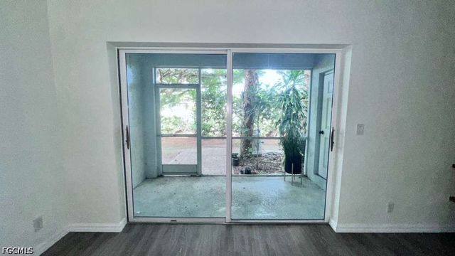 8239 Pacific Beach DR, Fort Myers, FL 33966