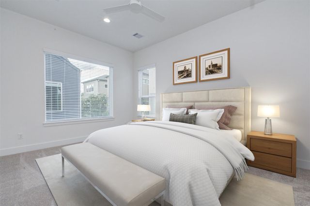 1123 W 17th Street B, Houston, TX 77008