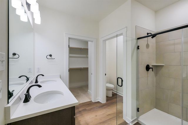 818 Countryside Glade Lane, Bonney, TX 77583