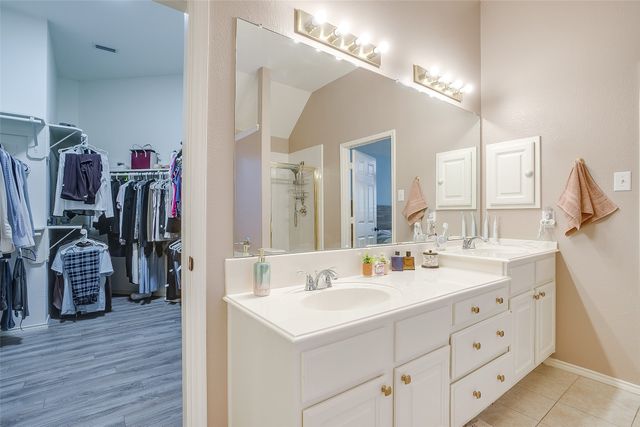 6425 Greenbriar Lane, Fort Worth, TX 76132