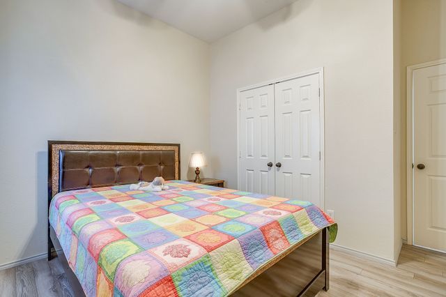 6425 Greenbriar Lane, Fort Worth, TX 76132